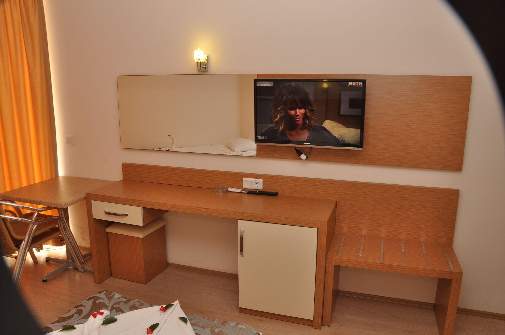 Grand Ati̇Lla Hotel Alanya Extérieur photo