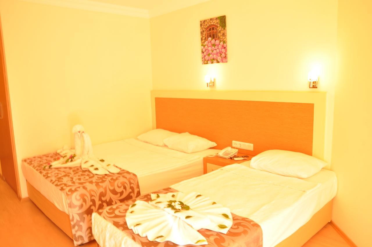 Grand Ati̇Lla Hotel Alanya Extérieur photo