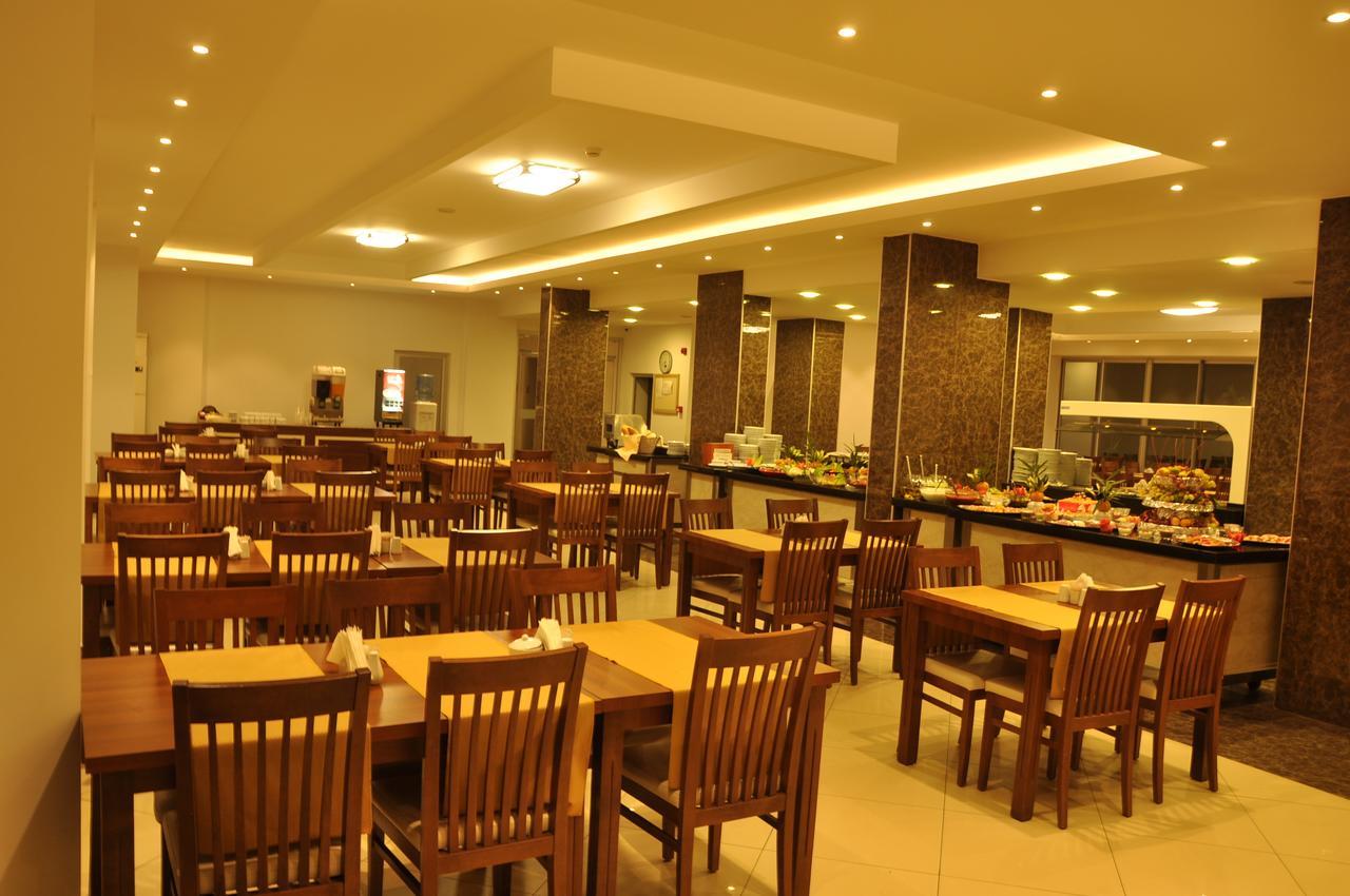 Grand Ati̇Lla Hotel Alanya Extérieur photo