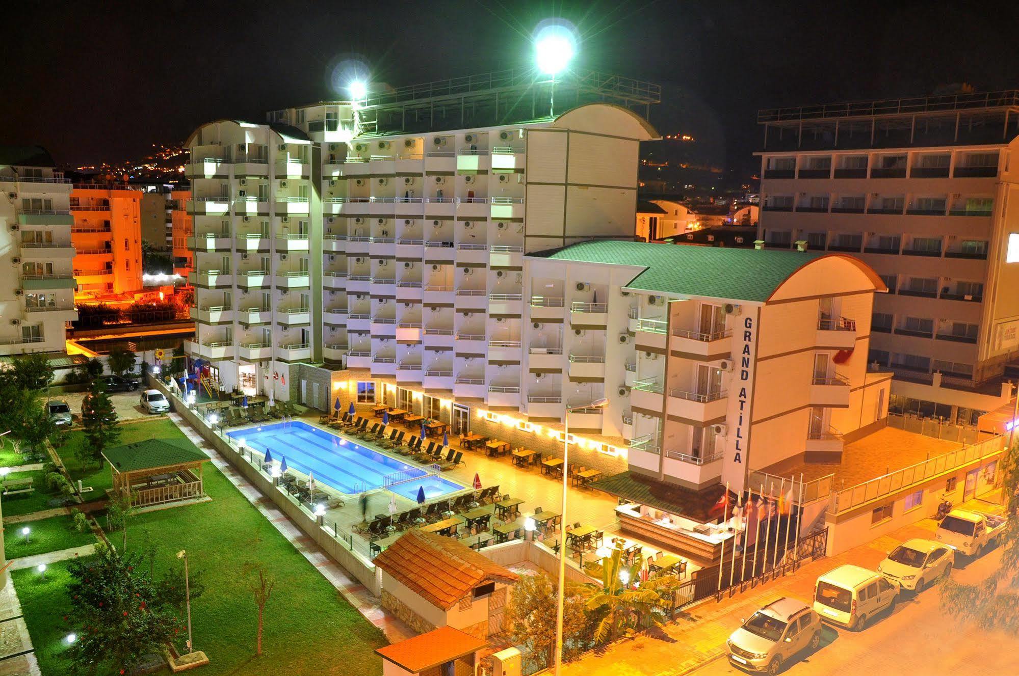 Grand Ati̇Lla Hotel Alanya Extérieur photo