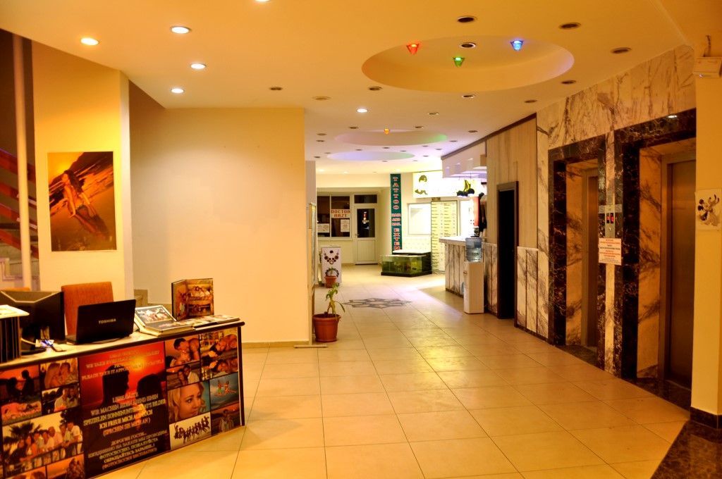 Grand Ati̇Lla Hotel Alanya Extérieur photo